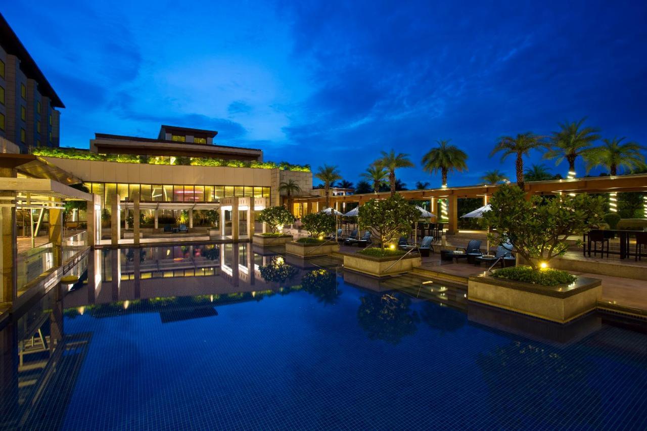 Novotel Airport