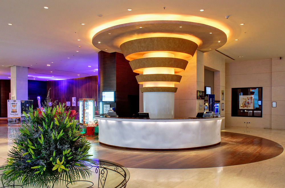 Hotel Novotel Airport